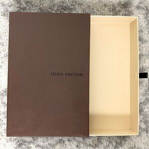 Louis Vuitton Box